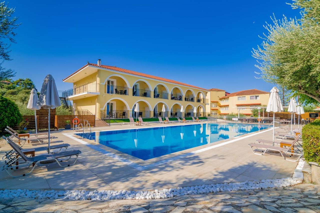 Varres Hotel 3*